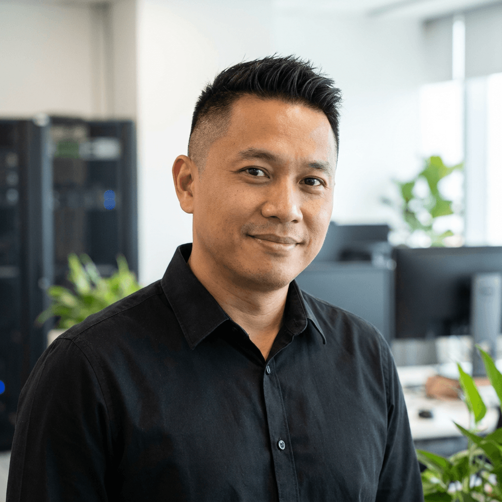 James Chen